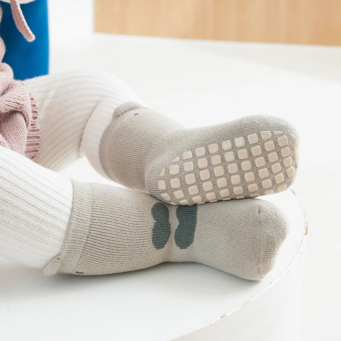 Cute Non-Slip Socks for Kids - Miniwonders